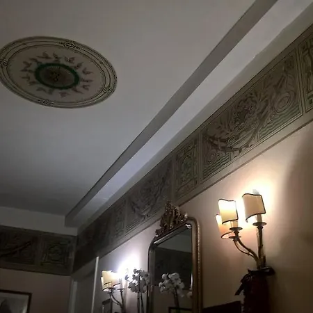 A View Couette-café