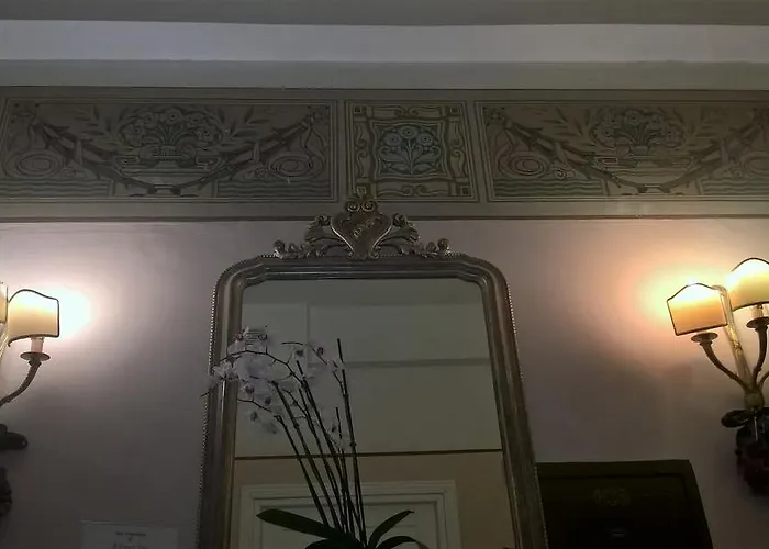 Oda ve Kahvaltı A View 4*