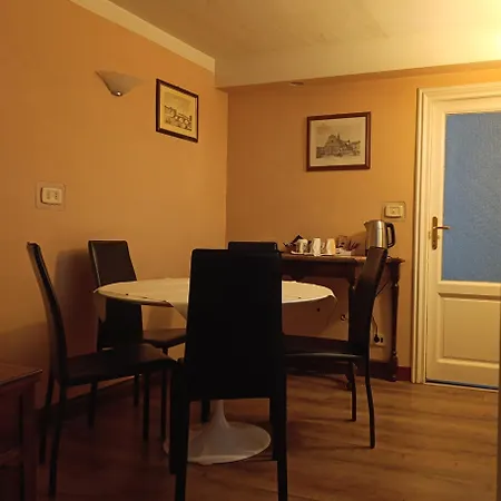Bed & Breakfast A View 4*
